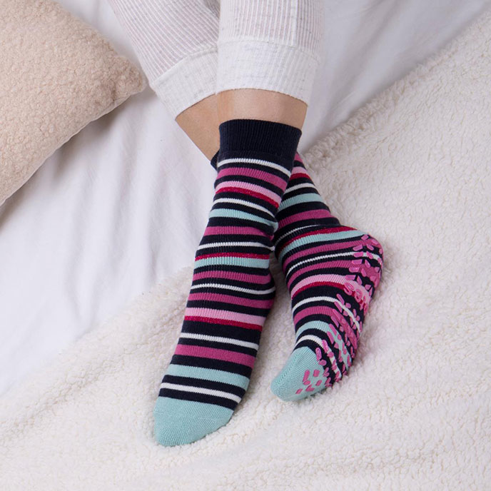 totes slipper socks