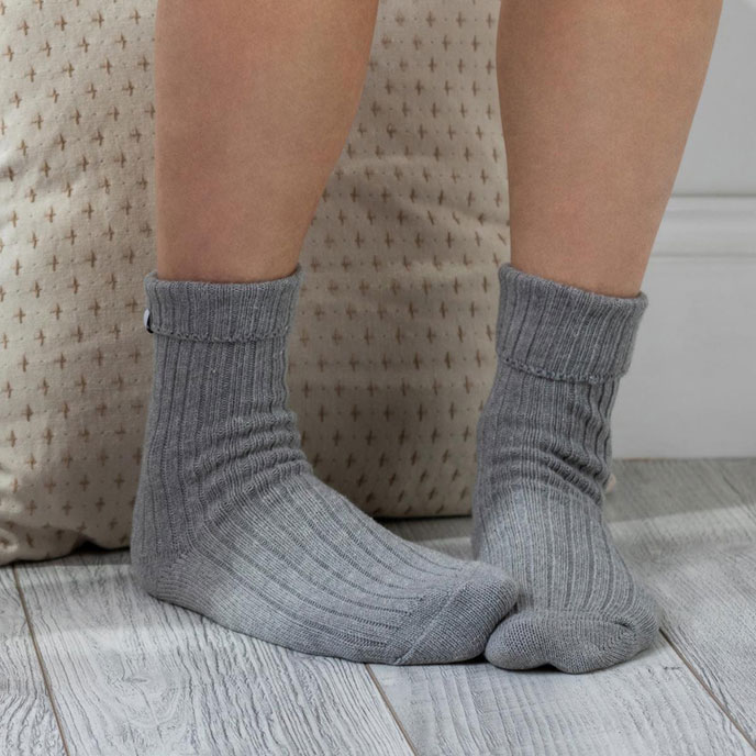 ladies grey socks