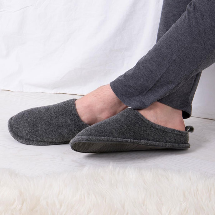 isotoner sock slippers