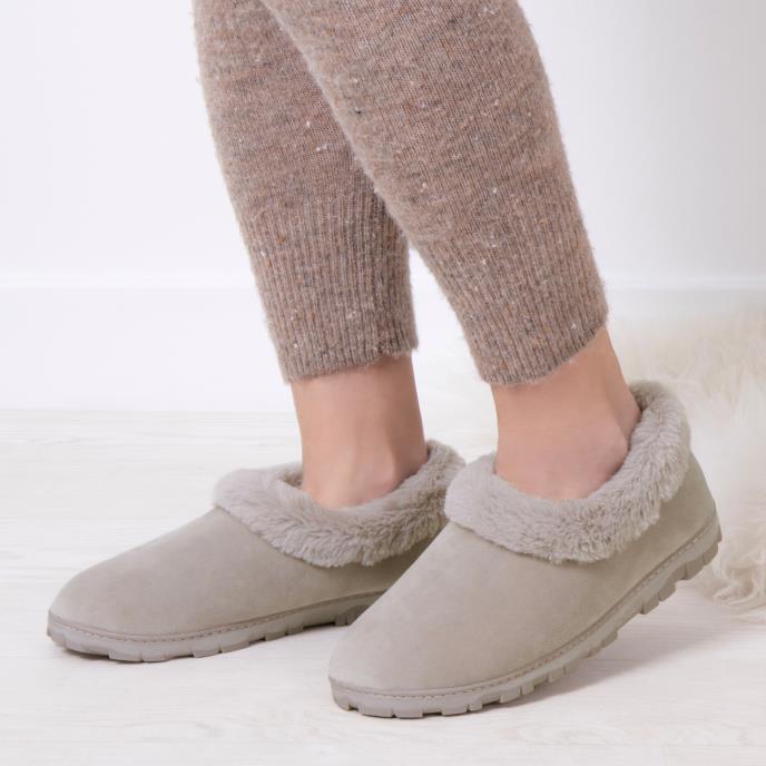 totes toasties® Ladies Microsuede Shoot Slippers Grey