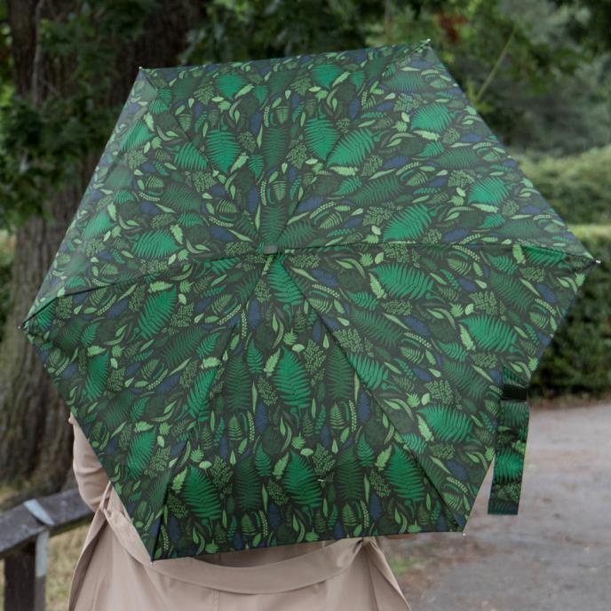 totes ECO-BRELLA® Compact Flat Fern Print Umbrella (5 Section)