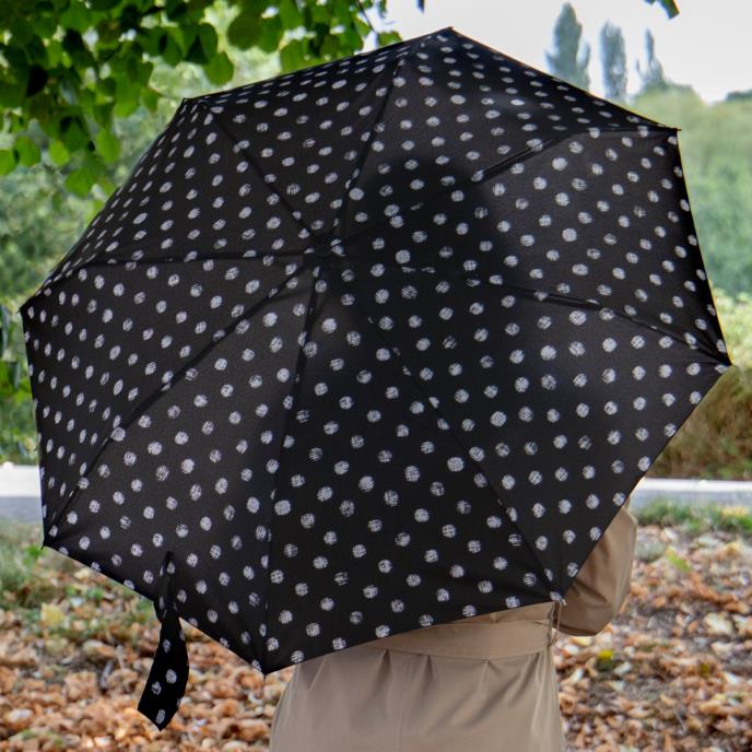 totes ECO-BRELLA® X-TRA STRONG Auto Open/Close B&W Stitched Dots Print Umbrella (3 Section)