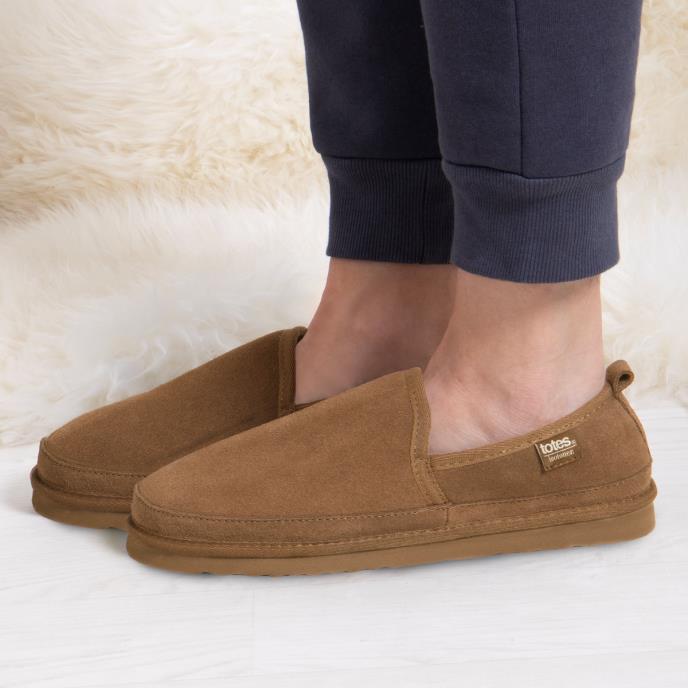 Isotoner Mens Real Suede Full Back Slipper Tan